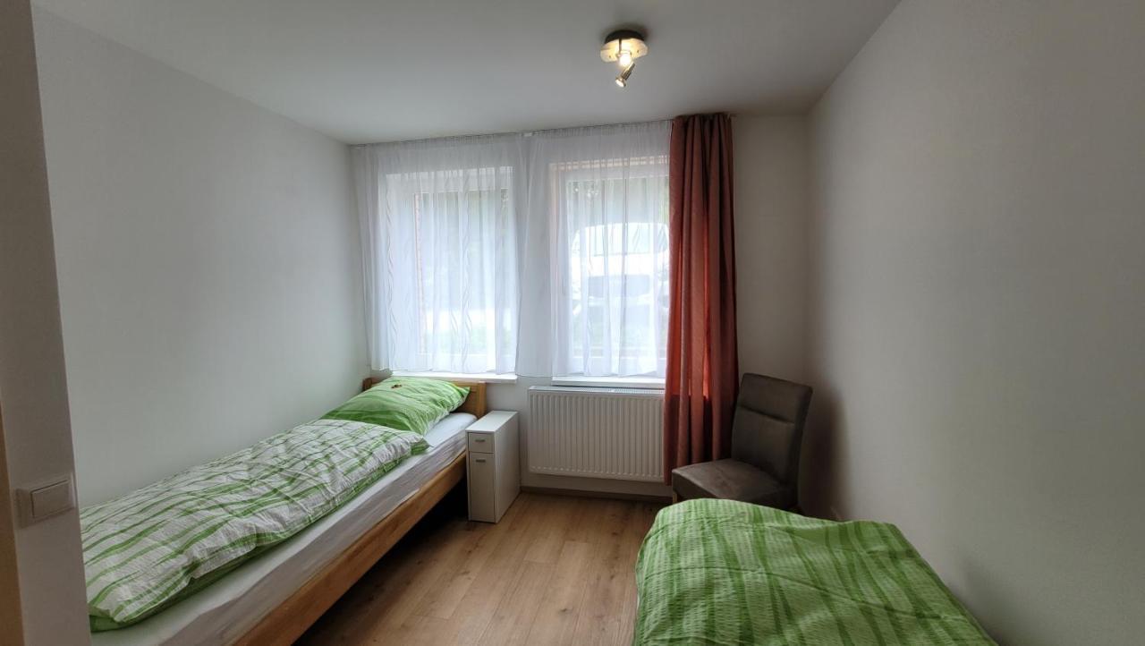 Ferienwohnung Sachsentraum - Naehe Goeltzschtalbruecke Reichenbach im Vogtland Exterior foto